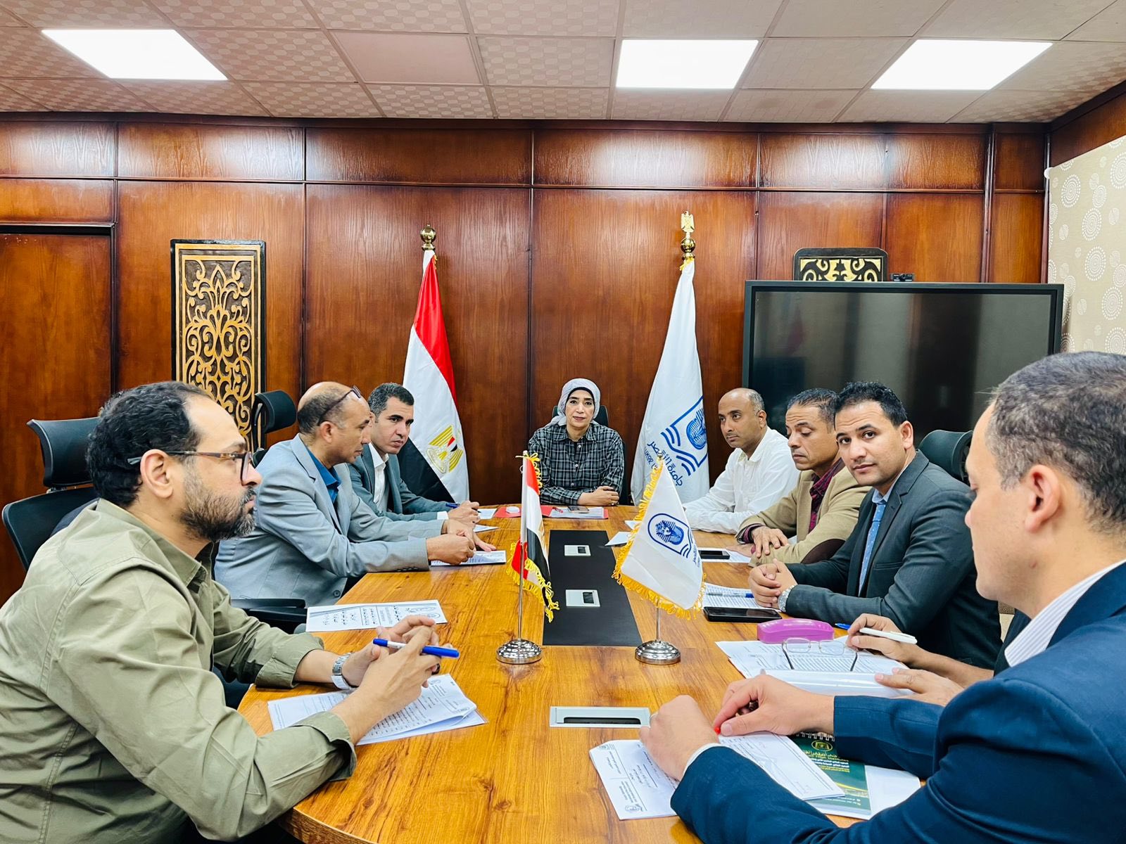 مجلس شؤون التعليم والطلاب بجامعة الأقصر يناقش توظيف المواهب ودمج ذوي الهمم في العام الجامعي الجديد